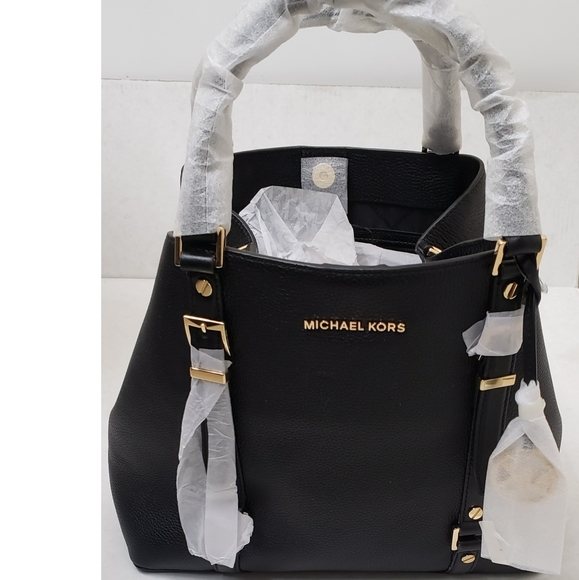 Michael Kors Handbags - MICHAEL KORS - BLACK BEDFORD LEGACY TOTE BAG